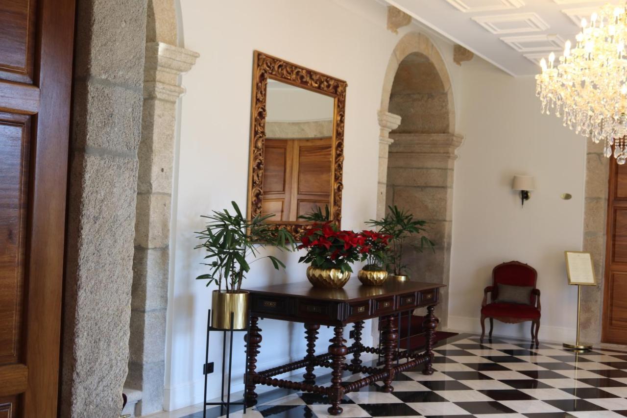 Solar Do Requeijo By Luna Hotels & Resorts Arcos de Valdevez Exterior photo The entrance hall